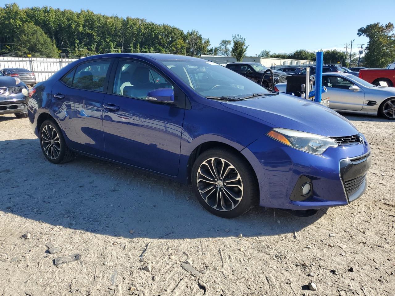 2016 TOYOTA COROLLA