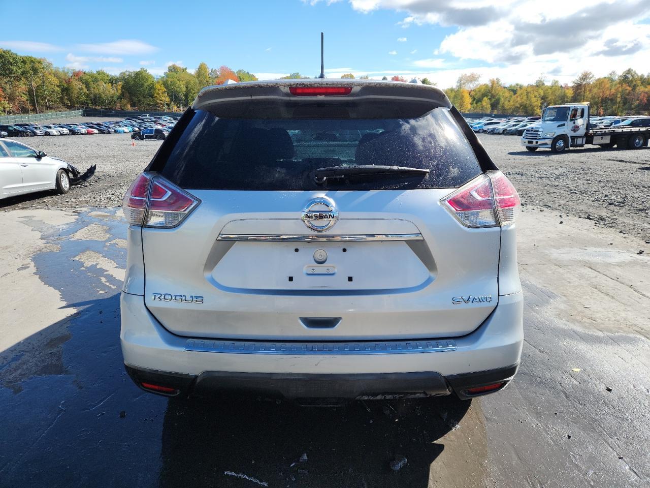 2016 NISSAN ROGUE