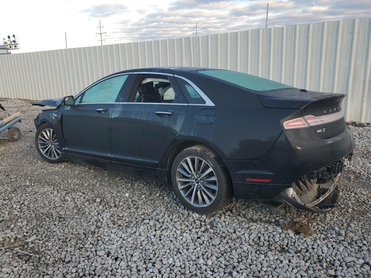 2017 LINCOLN MKZ