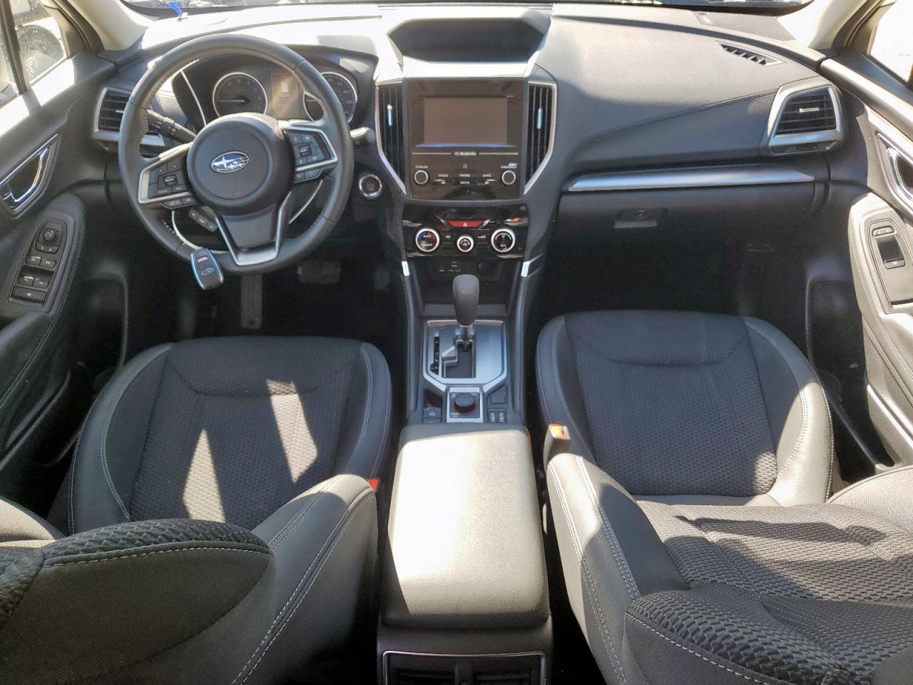 2024 SUBARU FORESTER