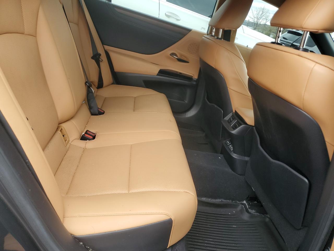 2023 LEXUS ES 250