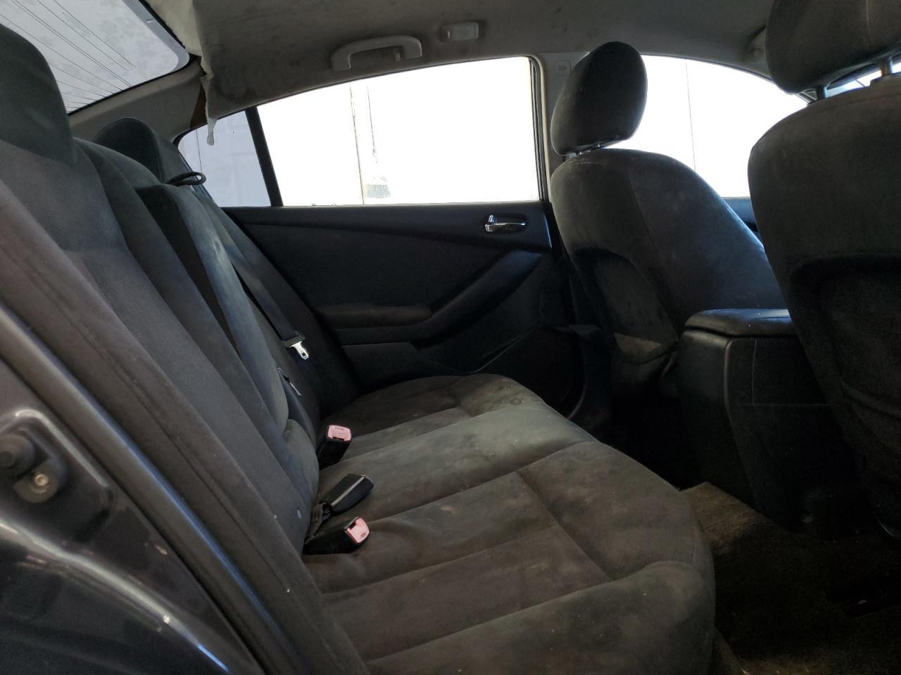 2010 NISSAN ALTIMA