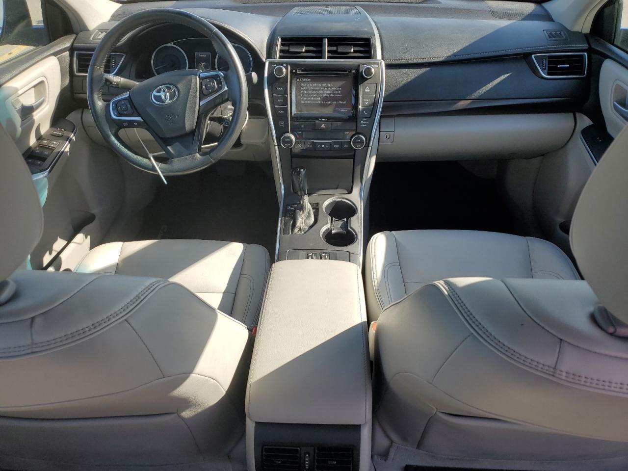 2017 TOYOTA CAMRY