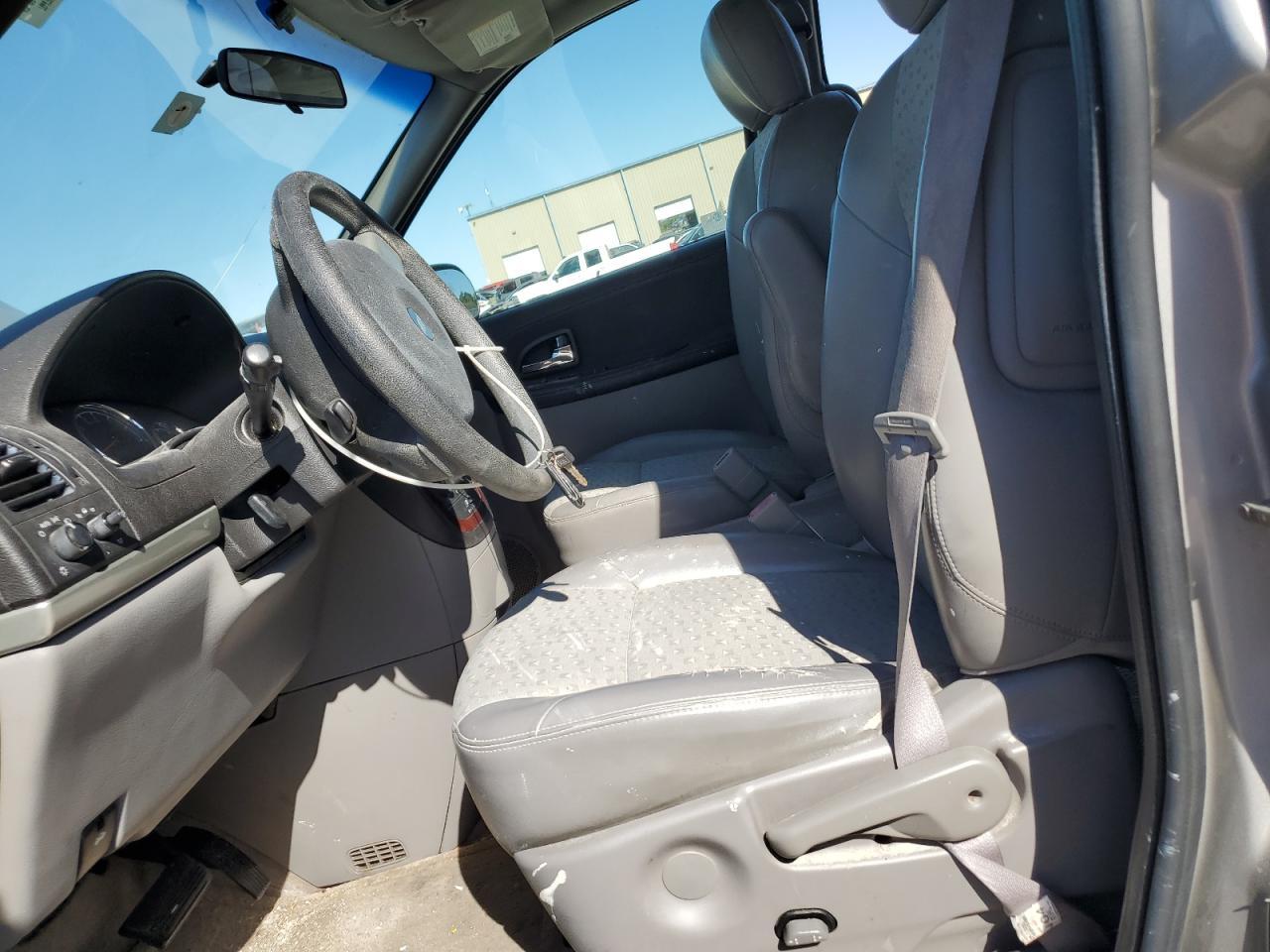 2005 CHEVROLET Uplander