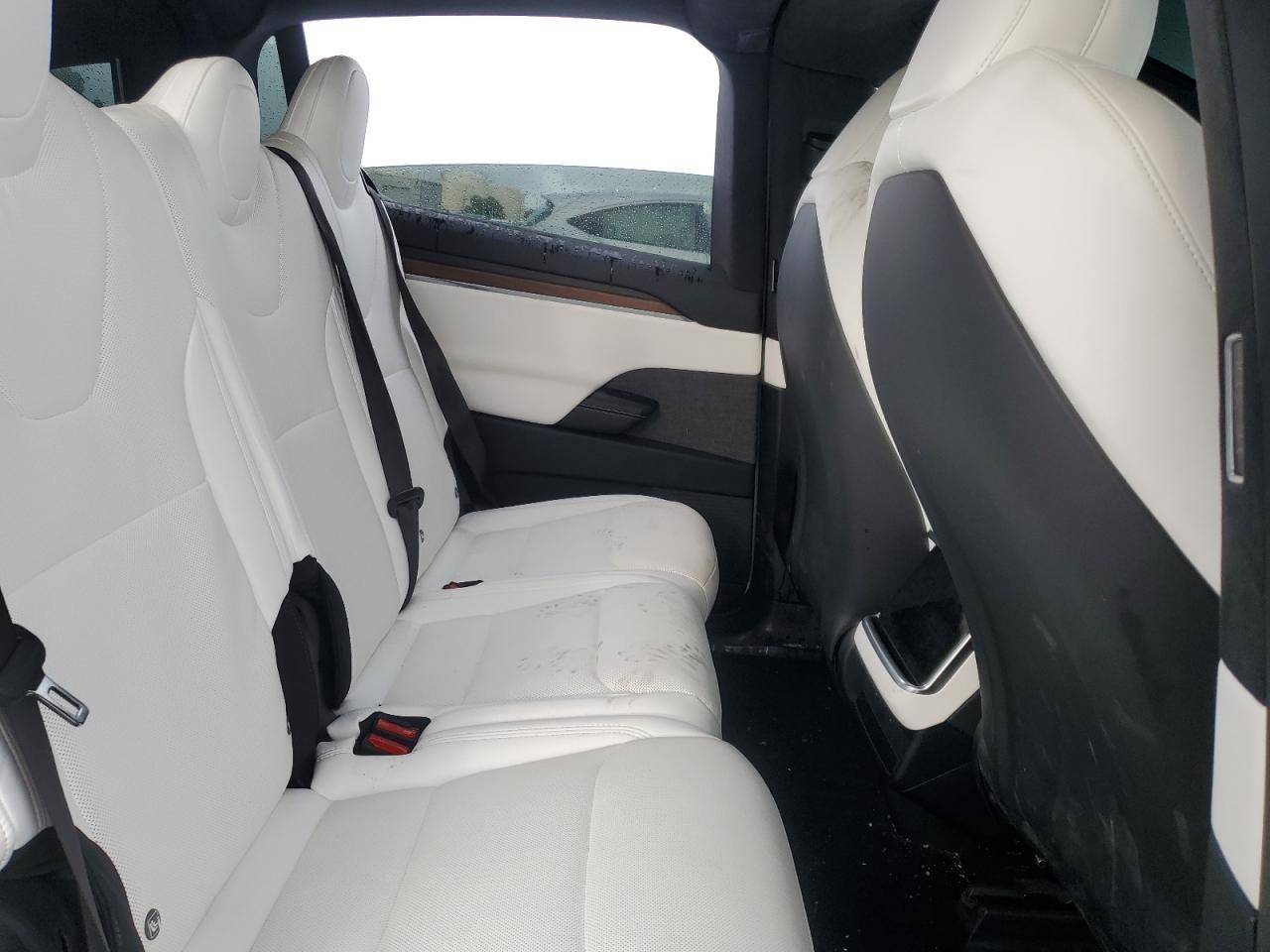 2022 TESLA MODEL X