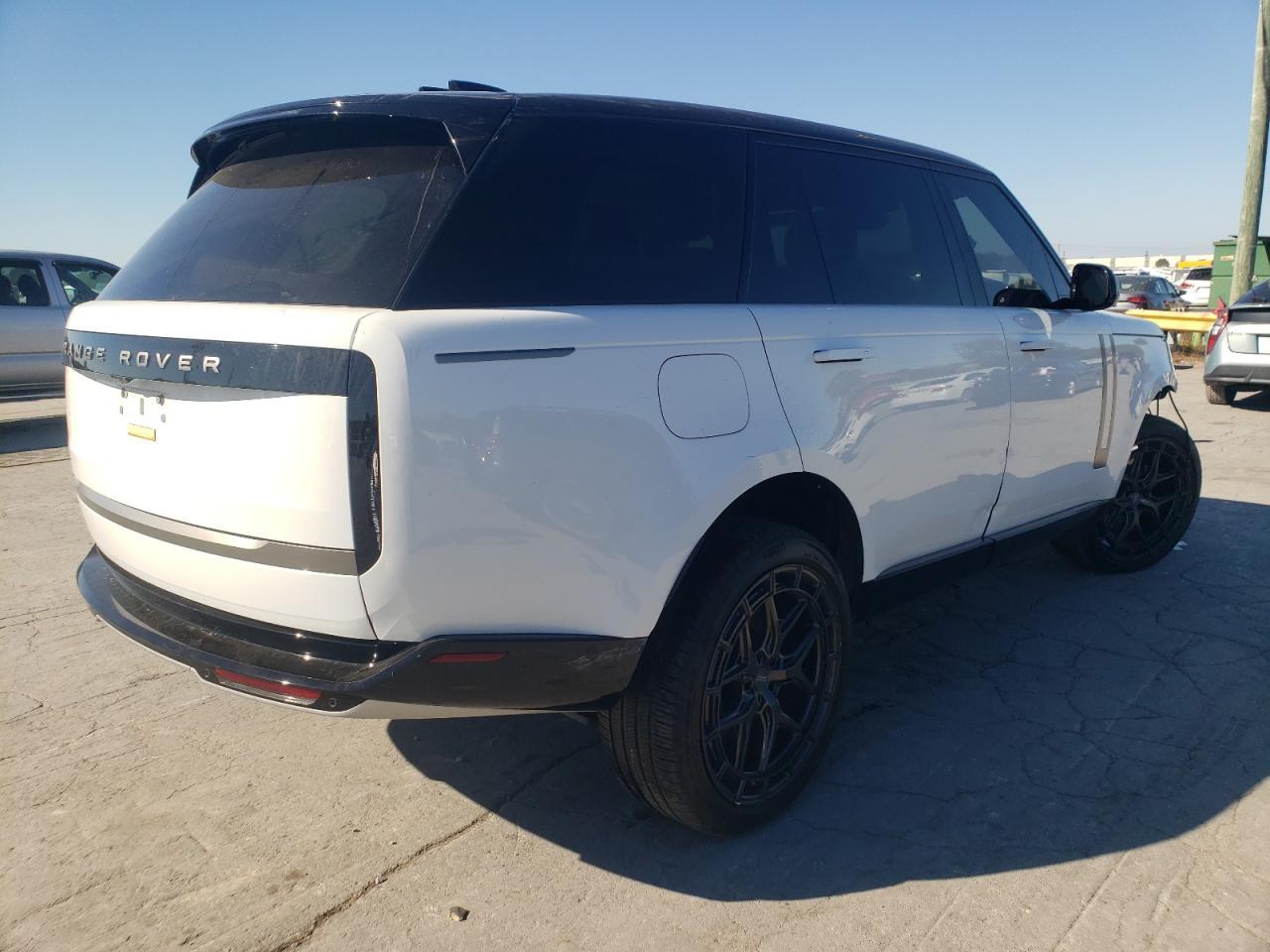 2025 LAND ROVER RANGE ROVER