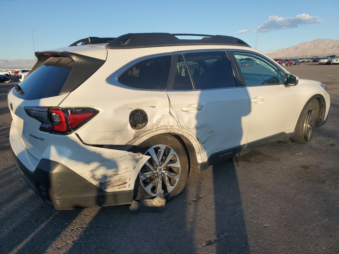 2022 SUBARU Outback