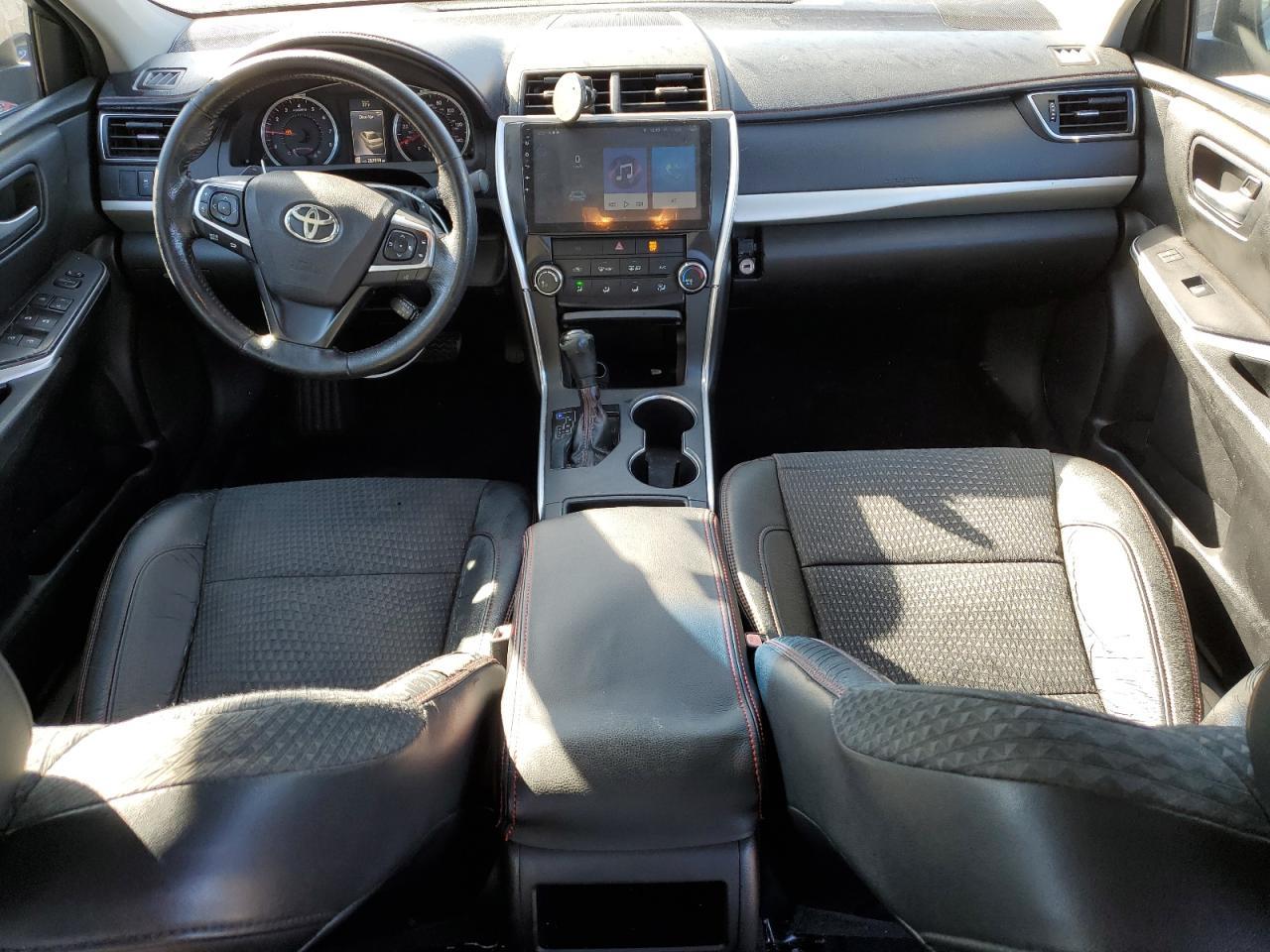 2015 TOYOTA CAMRY