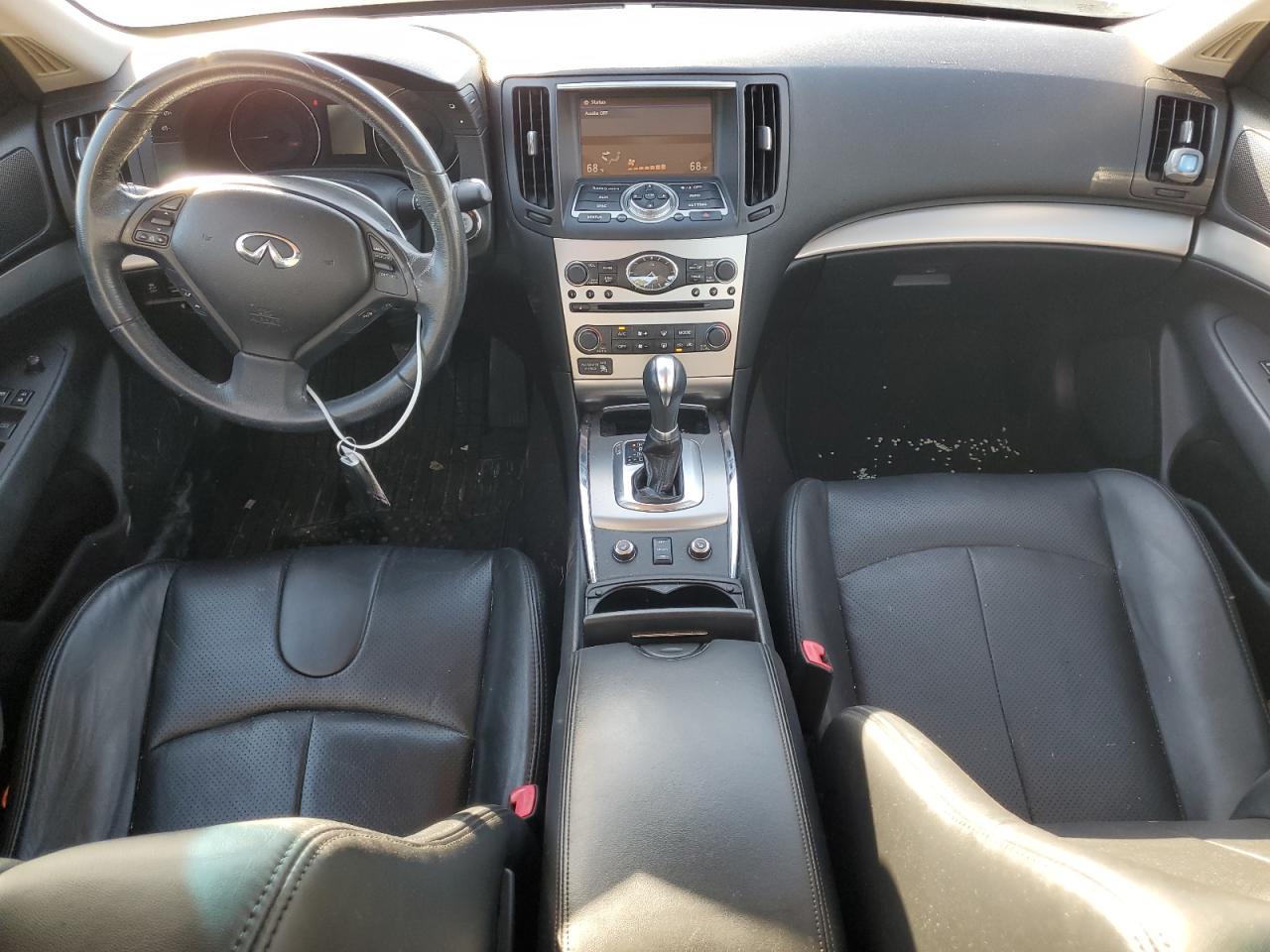 2011 INFINITI G25
