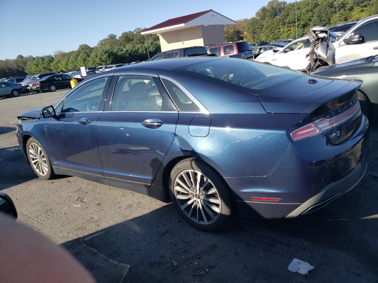 2017 LINCOLN MKZ