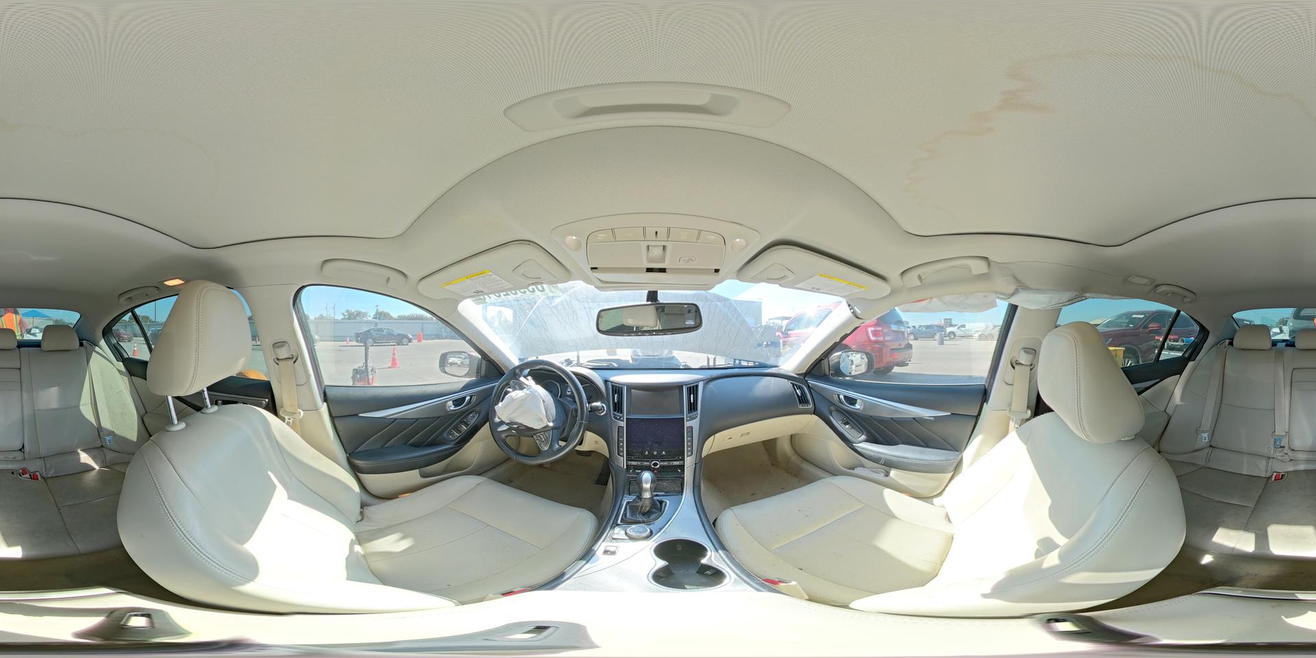 2015 INFINITI Q50