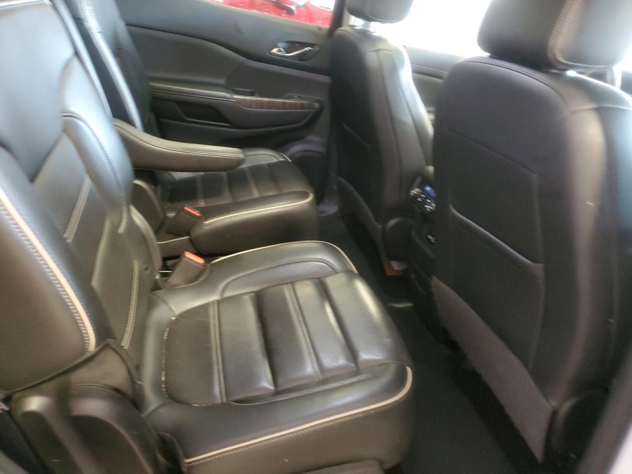 2021 GMC ACADIA