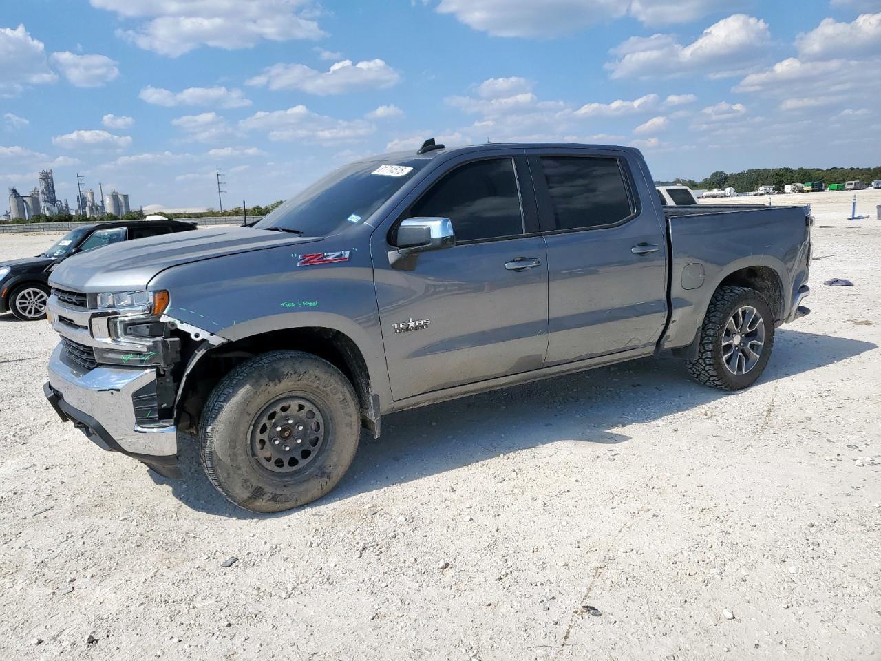 2021 CHEVROLET Silverado