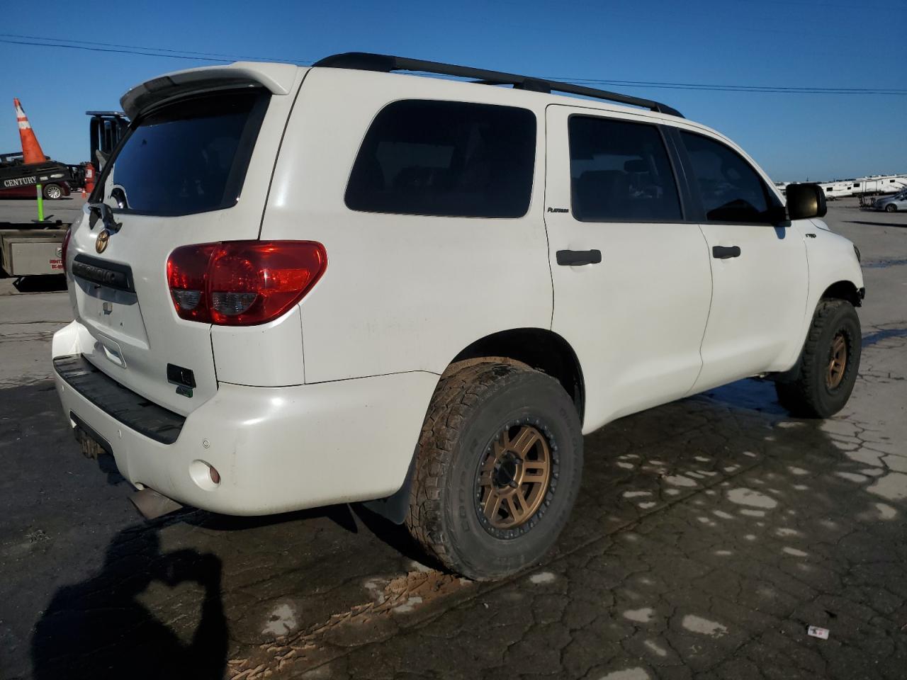 2012 TOYOTA Sequoia