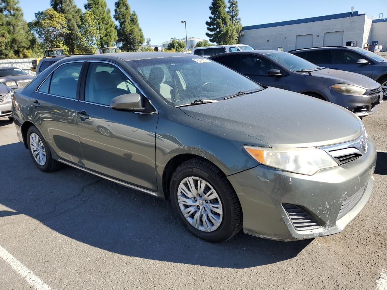 2012 TOYOTA CAMRY