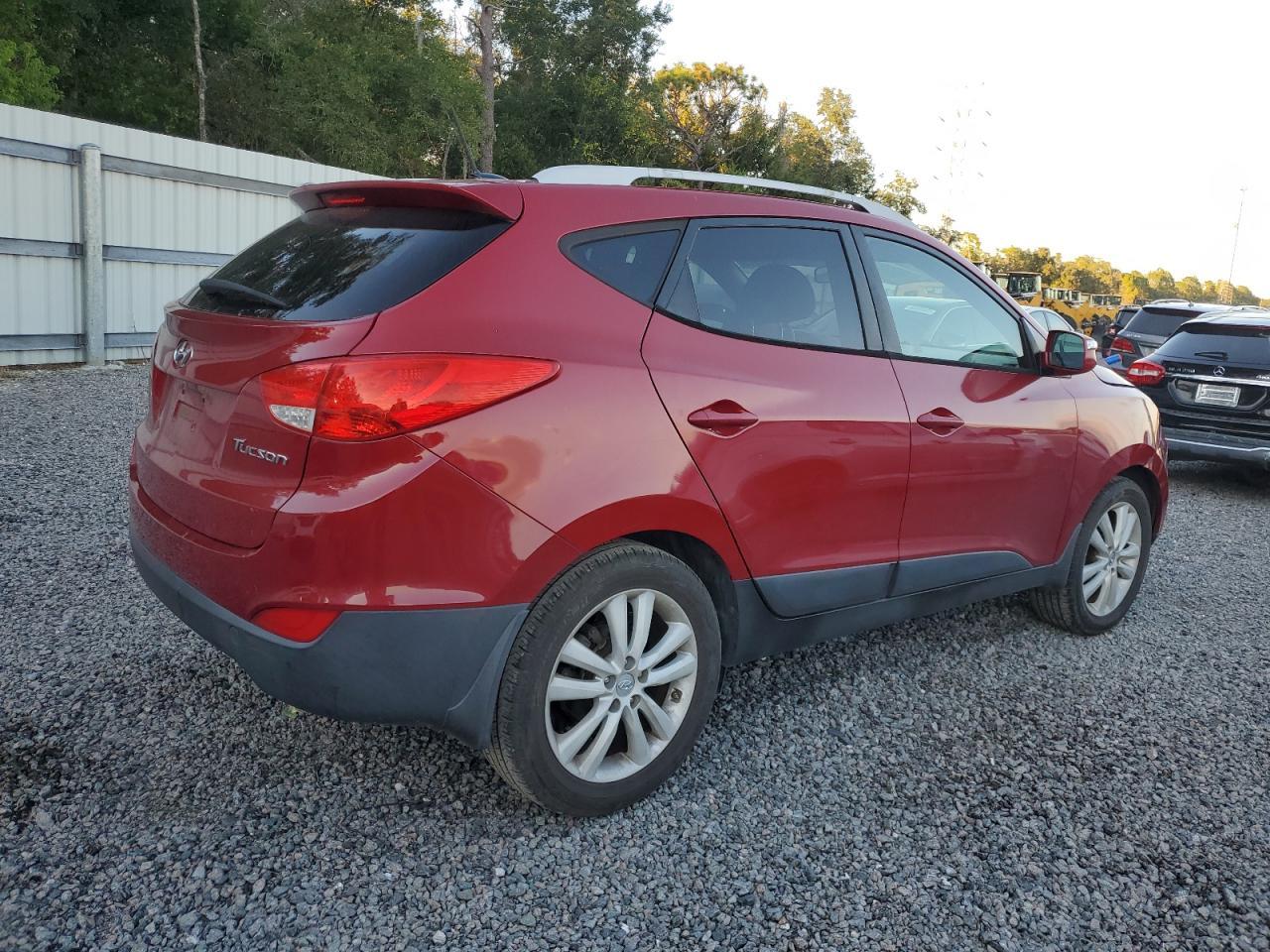 2012 HYUNDAI TUCSON