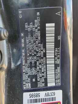 2011 TOYOTA SIENNA