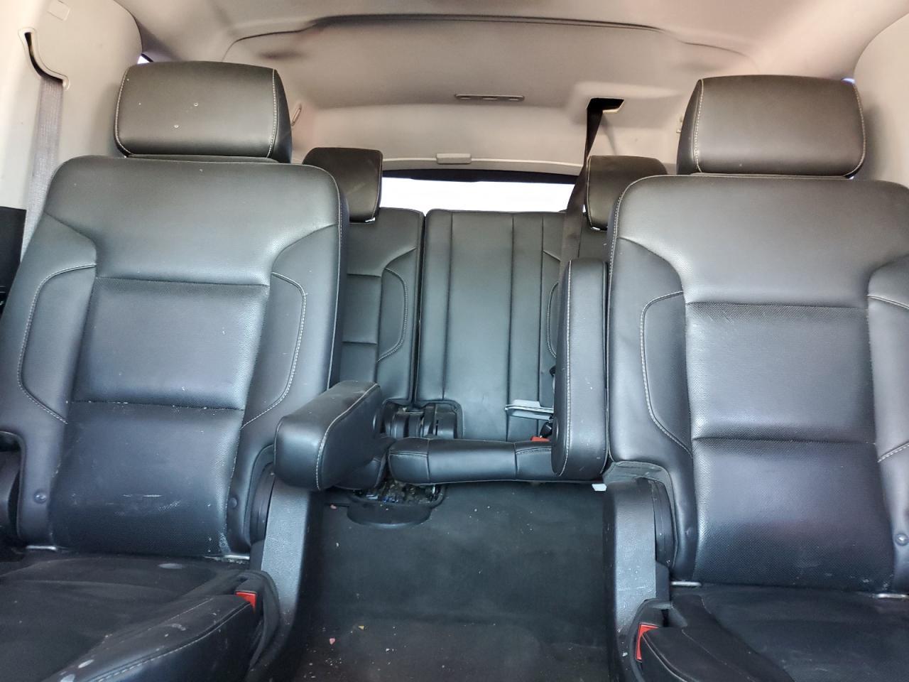 2015 CHEVROLET Suburban
