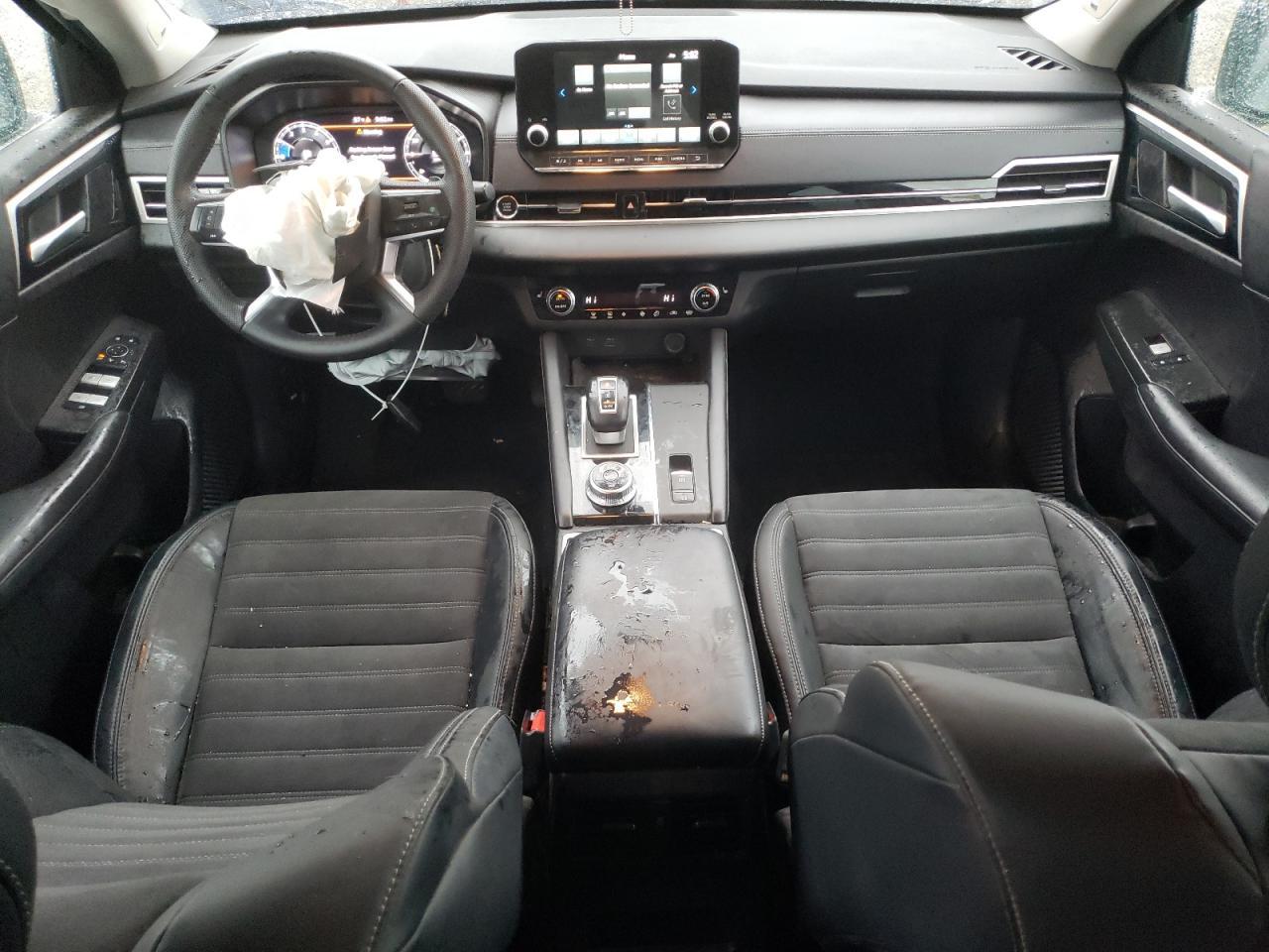 2023 MITSUBISHI outlander