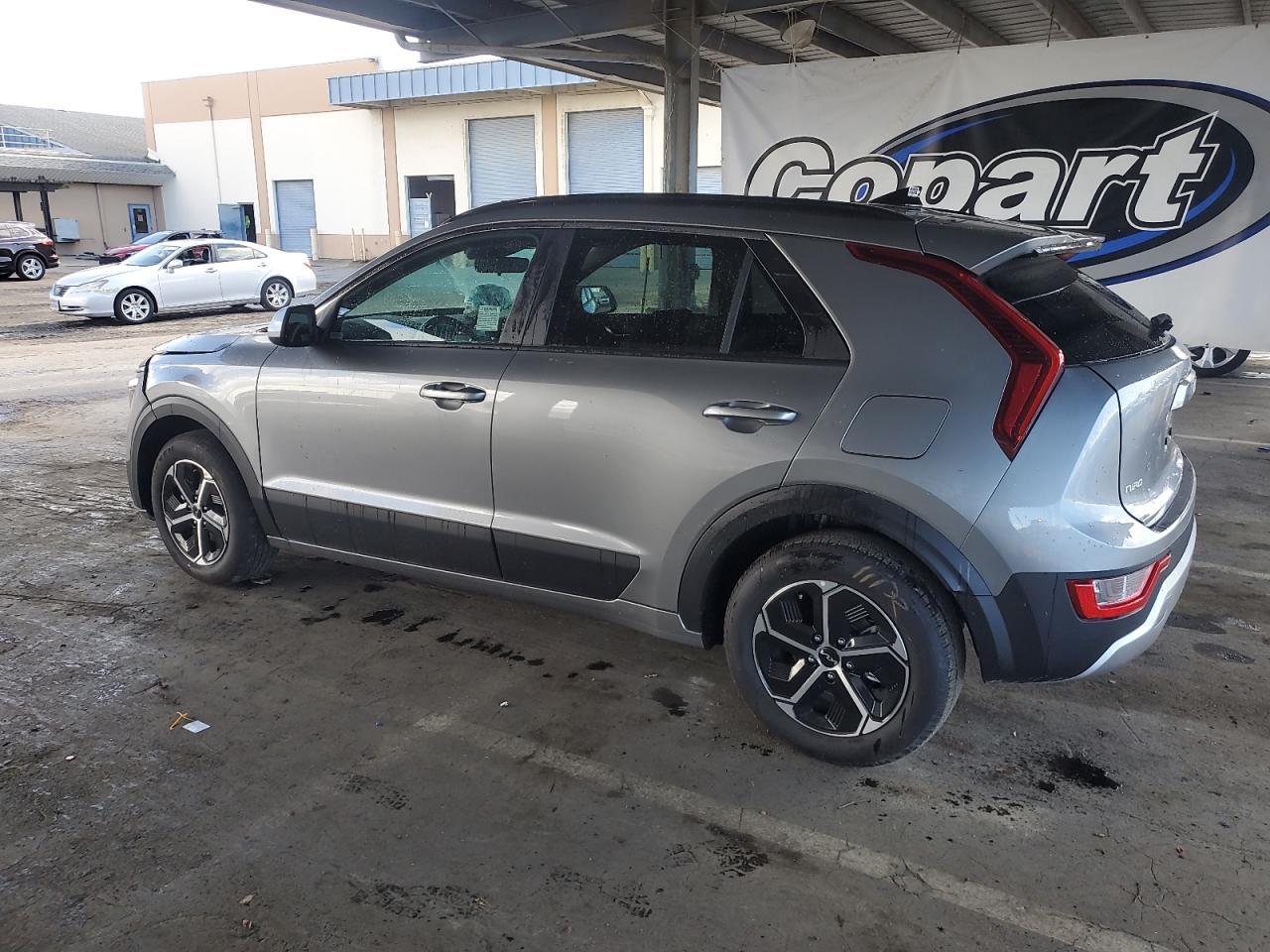 2025 KIA Niro