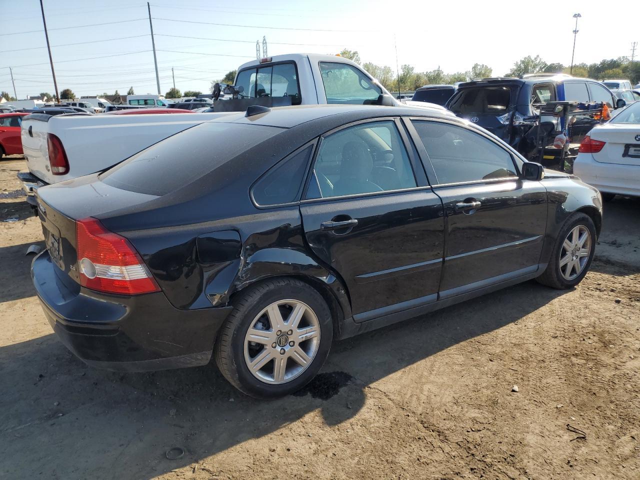 2006 VOLVO S40