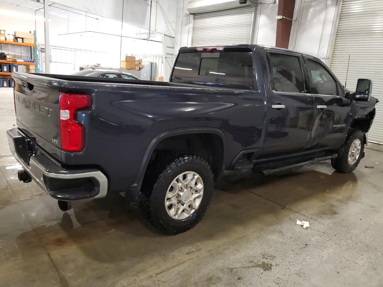 2024 CHEVROLET Silverado