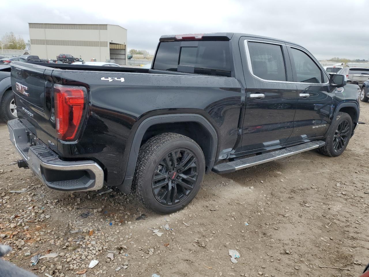 2025 GMC Sierra