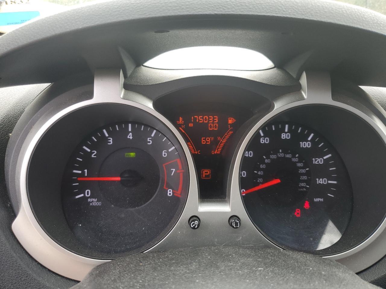 2012 NISSAN Juke