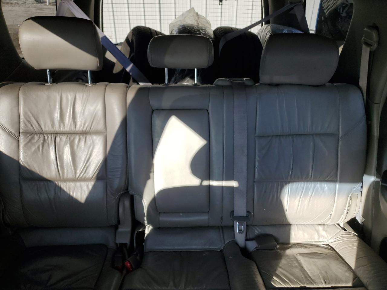 2003 TOYOTA Sequoia