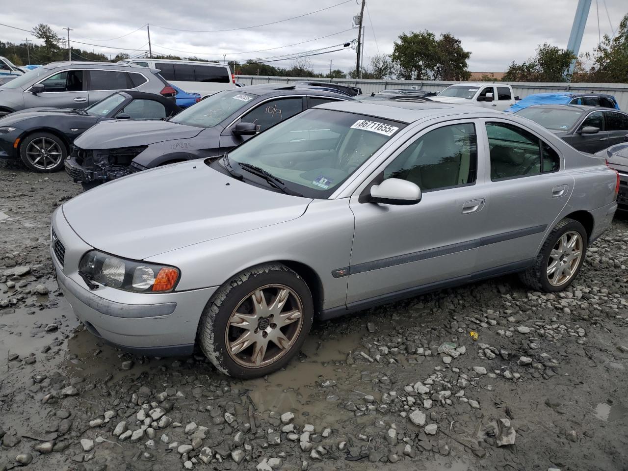 2002 VOLVO S60