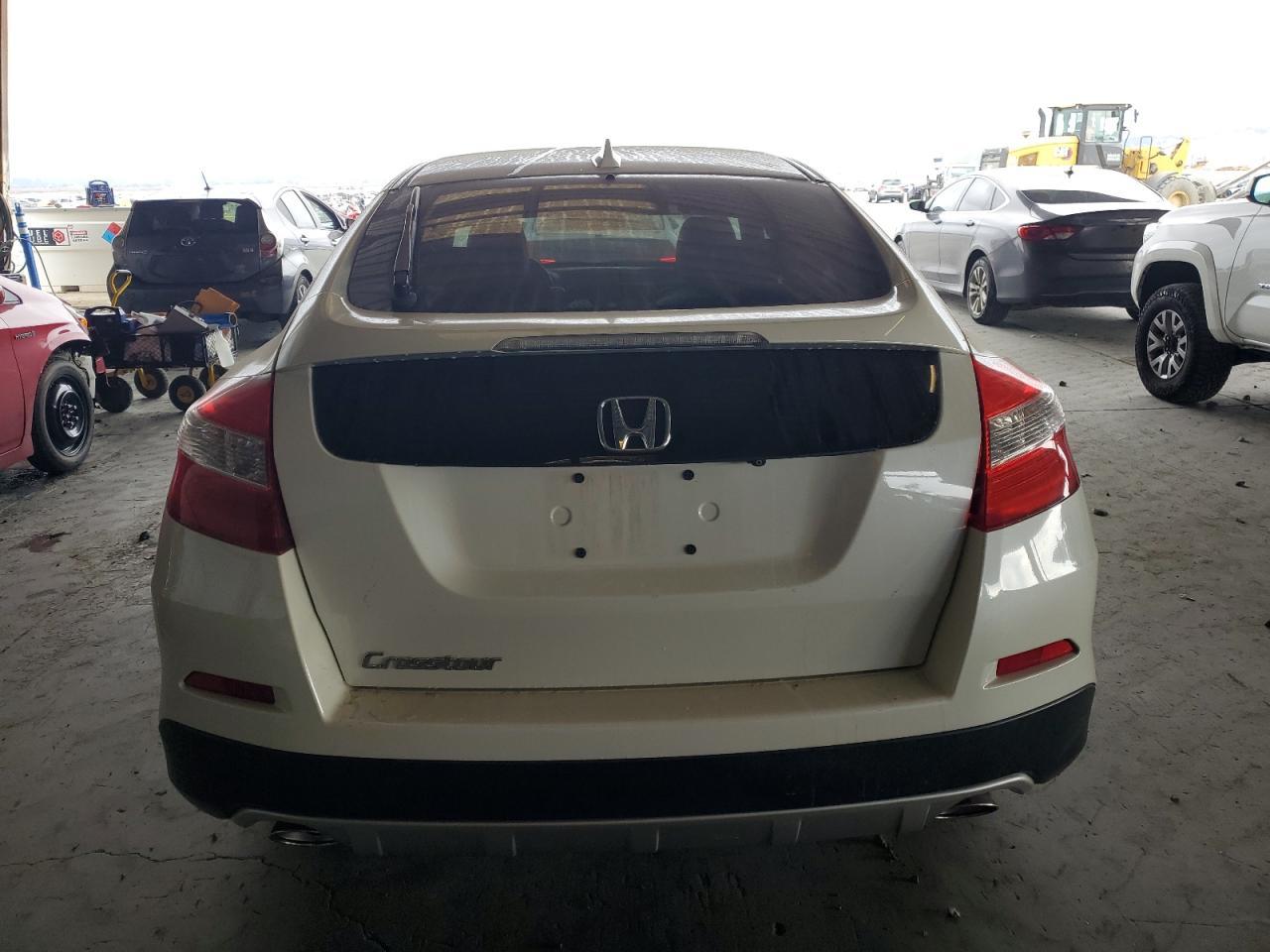2015 HONDA Crosstour