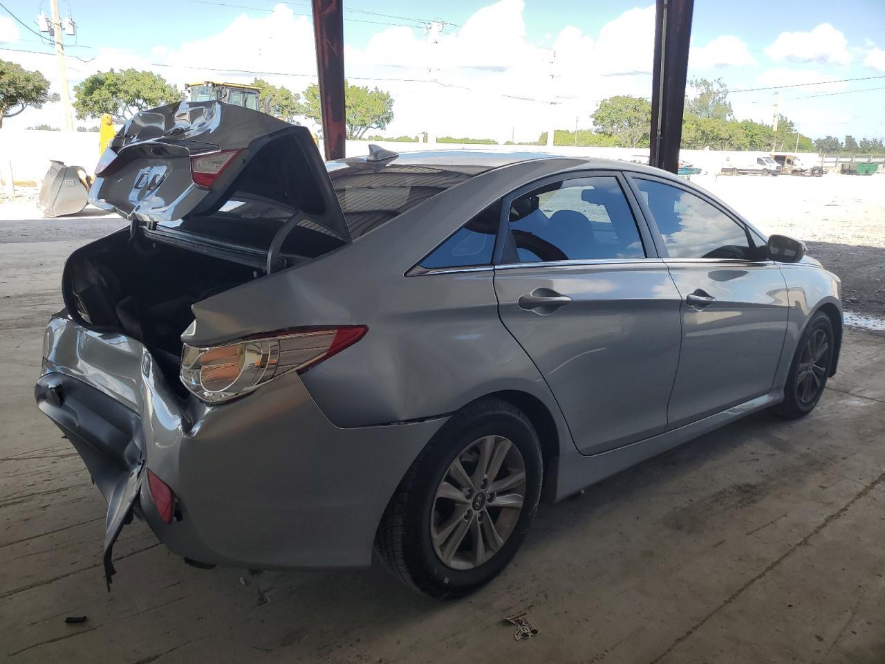 2014 HYUNDAI SONATA