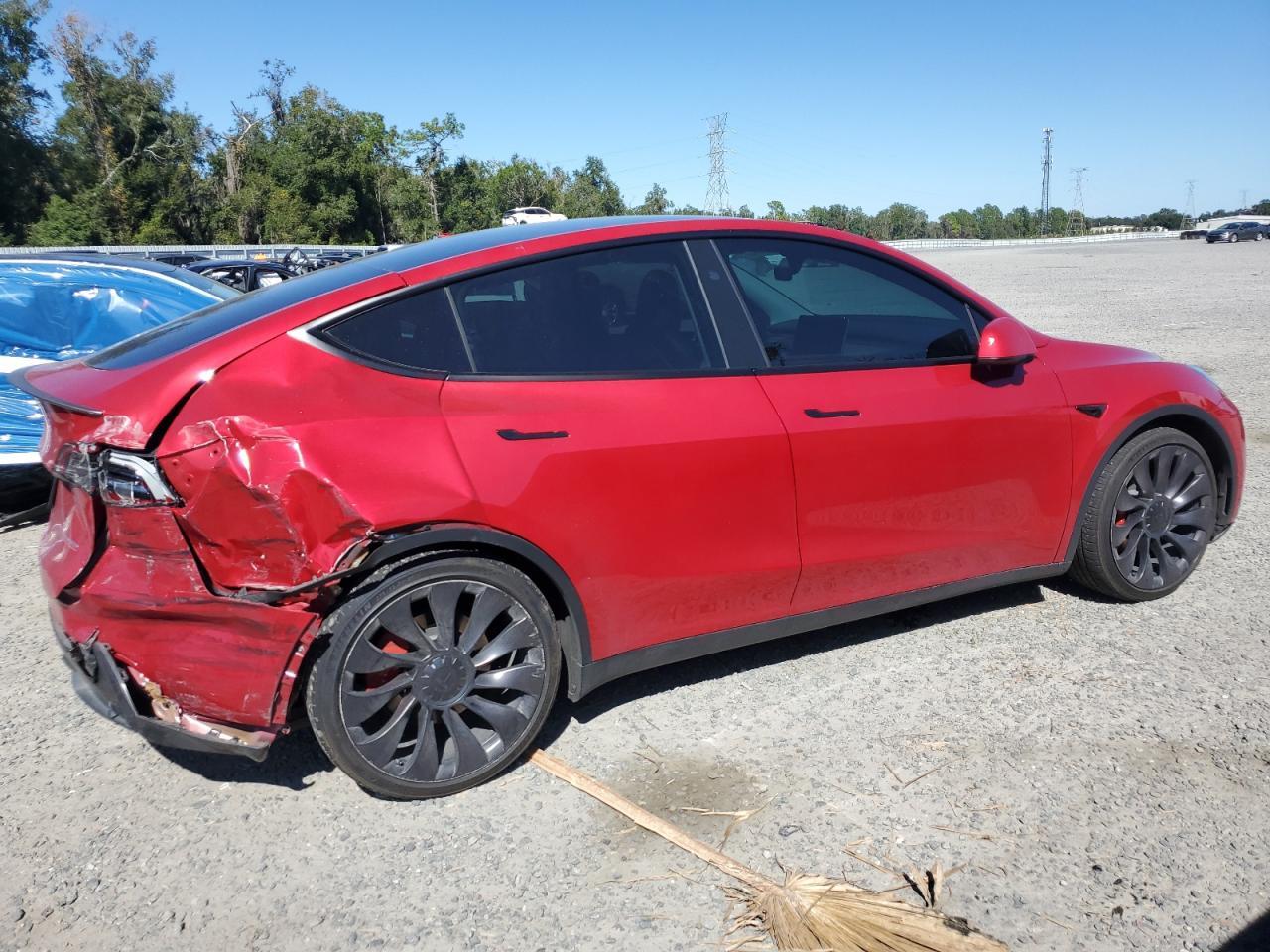 2023 TESLA MODEL Y