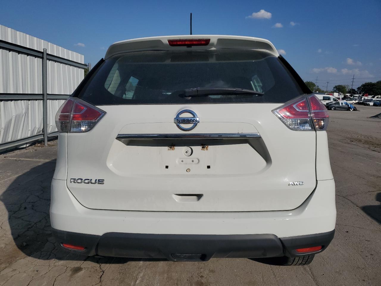 2016 NISSAN ROGUE