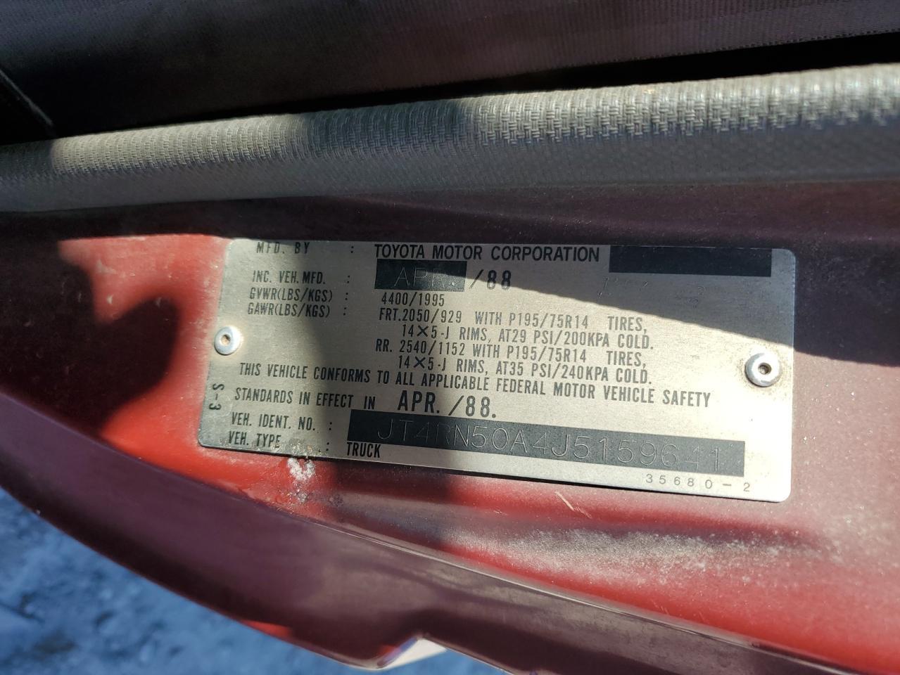 1988 TOYOTA Pickup