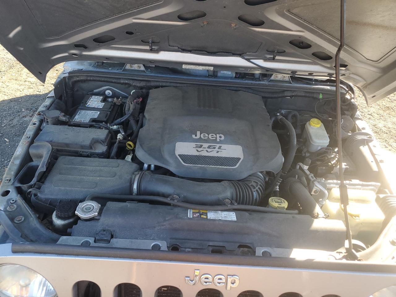 2013 JEEP Wrangler Unlimited