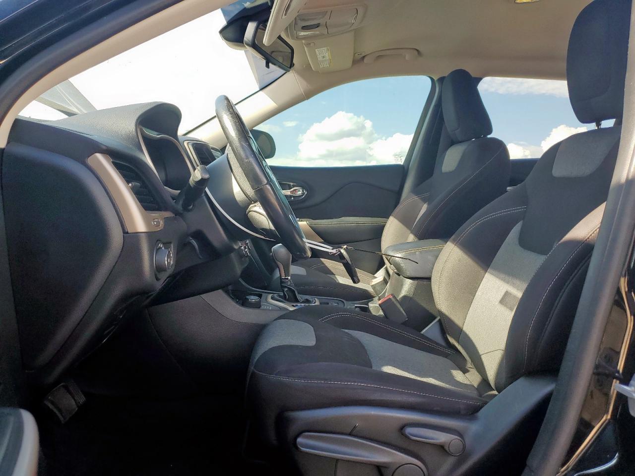 2018 JEEP CHEROKEE