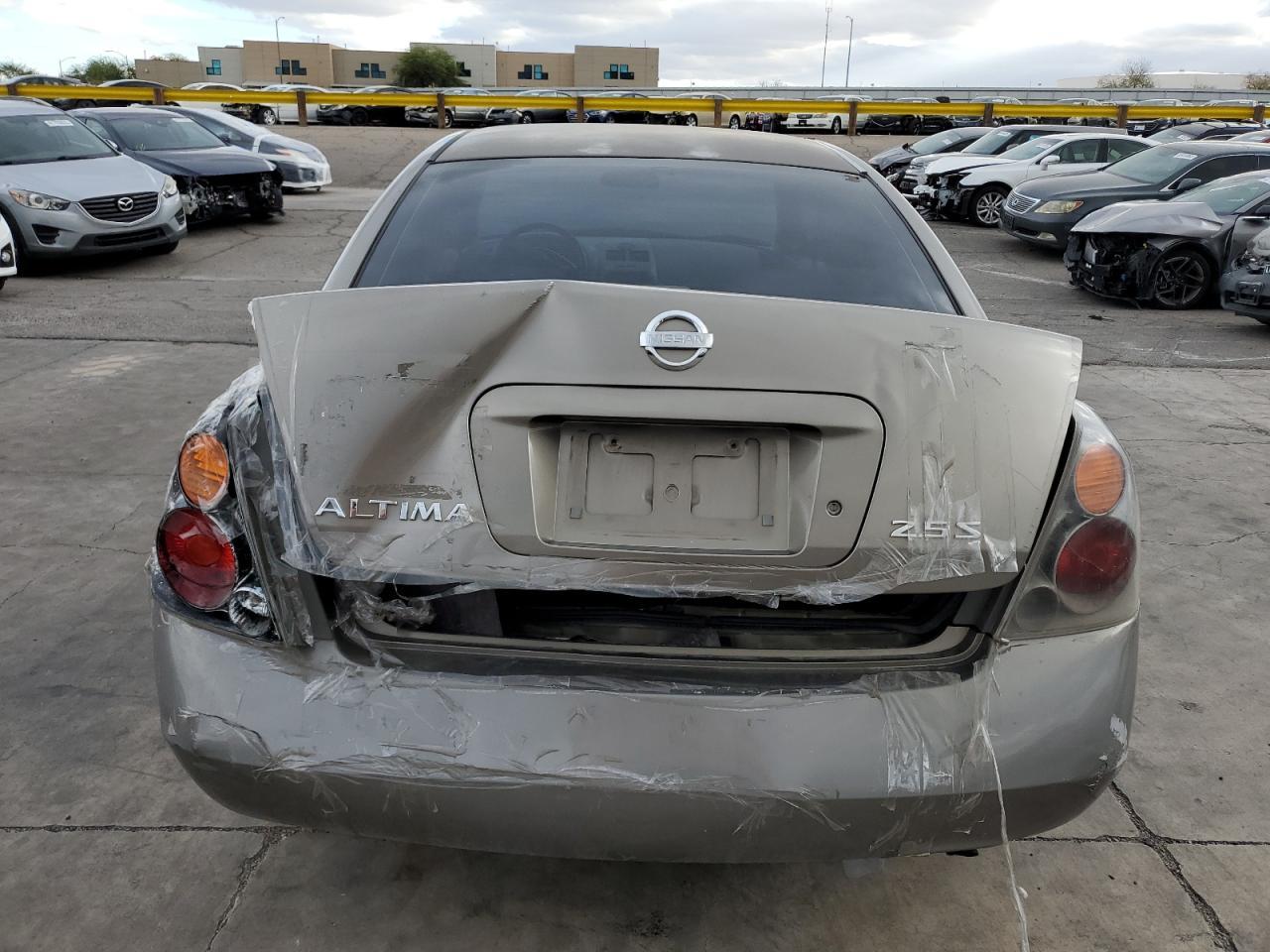 2002 NISSAN ALTIMA
