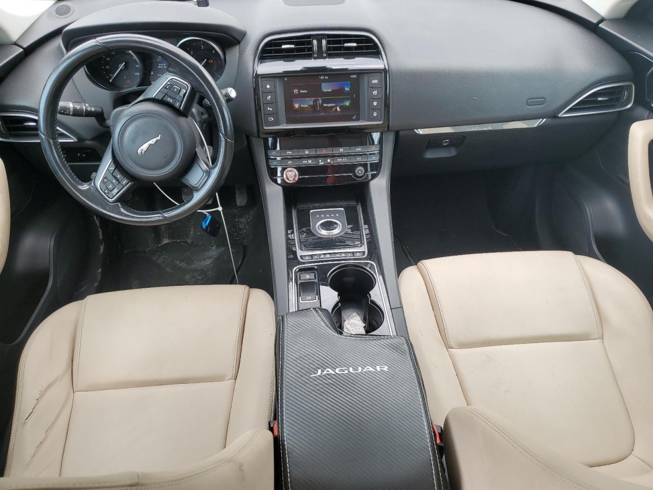 2017 JAGUAR F-Pace