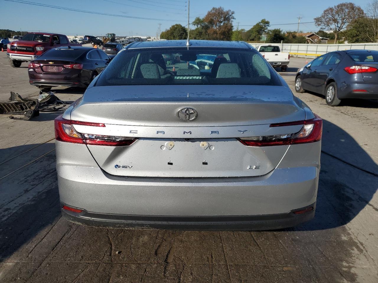 2025 TOYOTA CAMRY