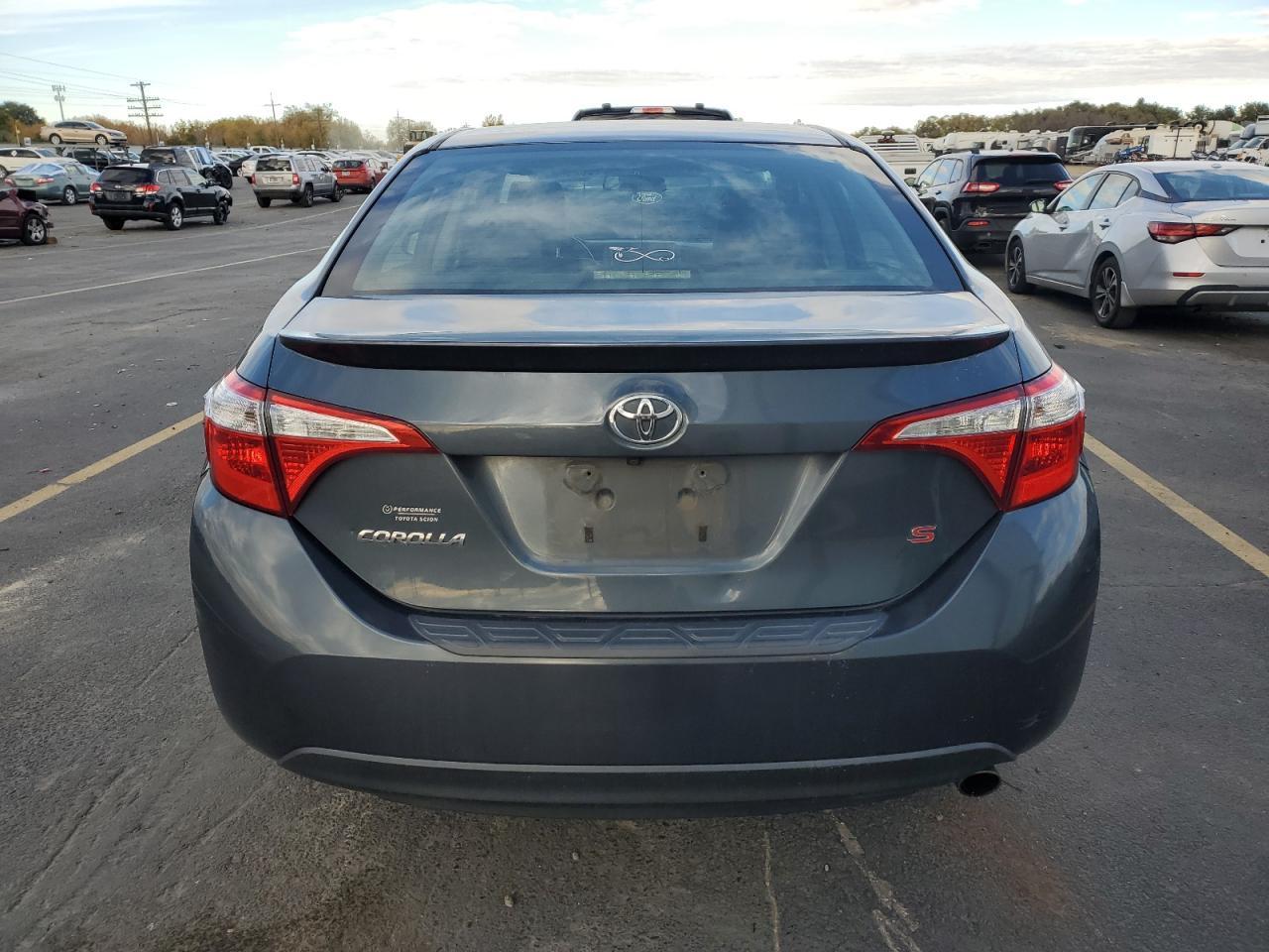 2016 TOYOTA COROLLA