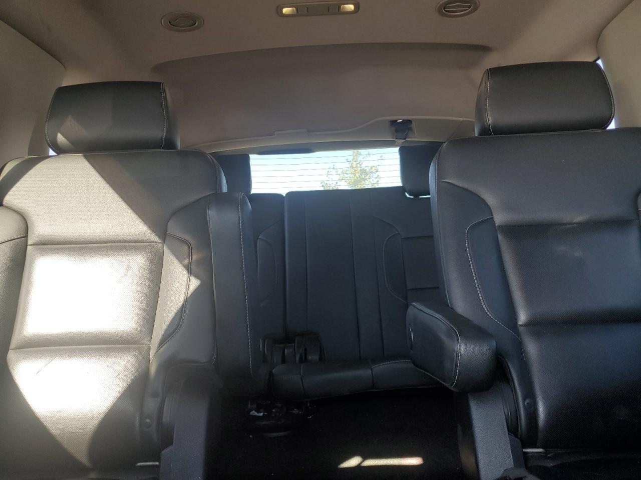 2016 CHEVROLET Tahoe