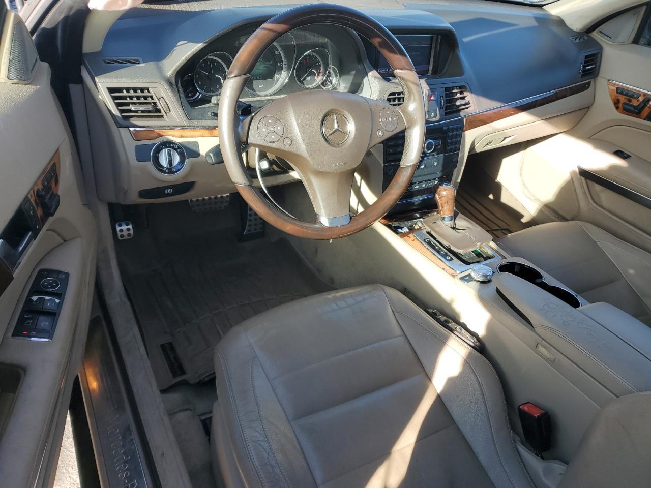 2010 MERCEDES-BENZ E-Class