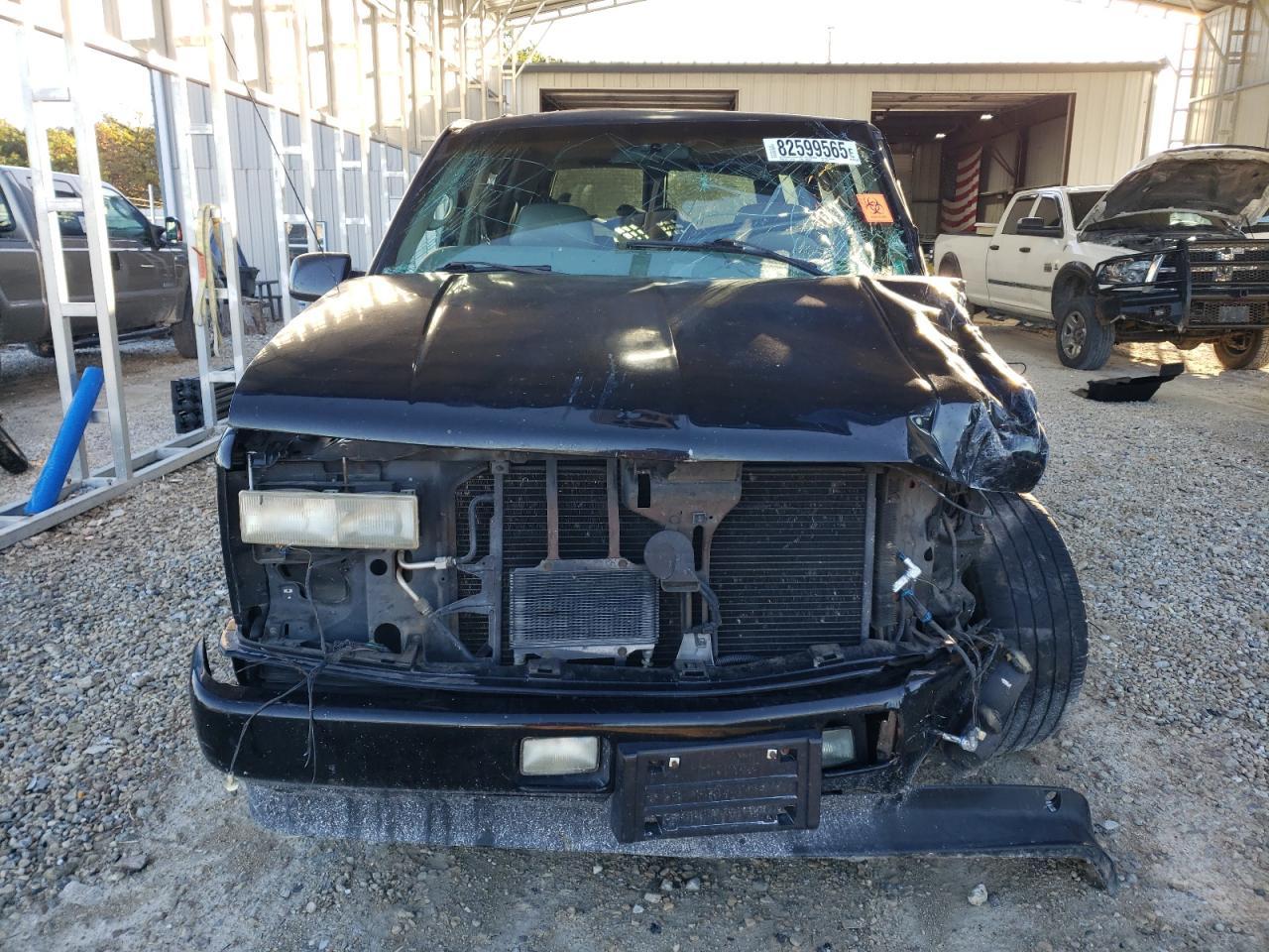 2000 CHEVROLET Tahoe