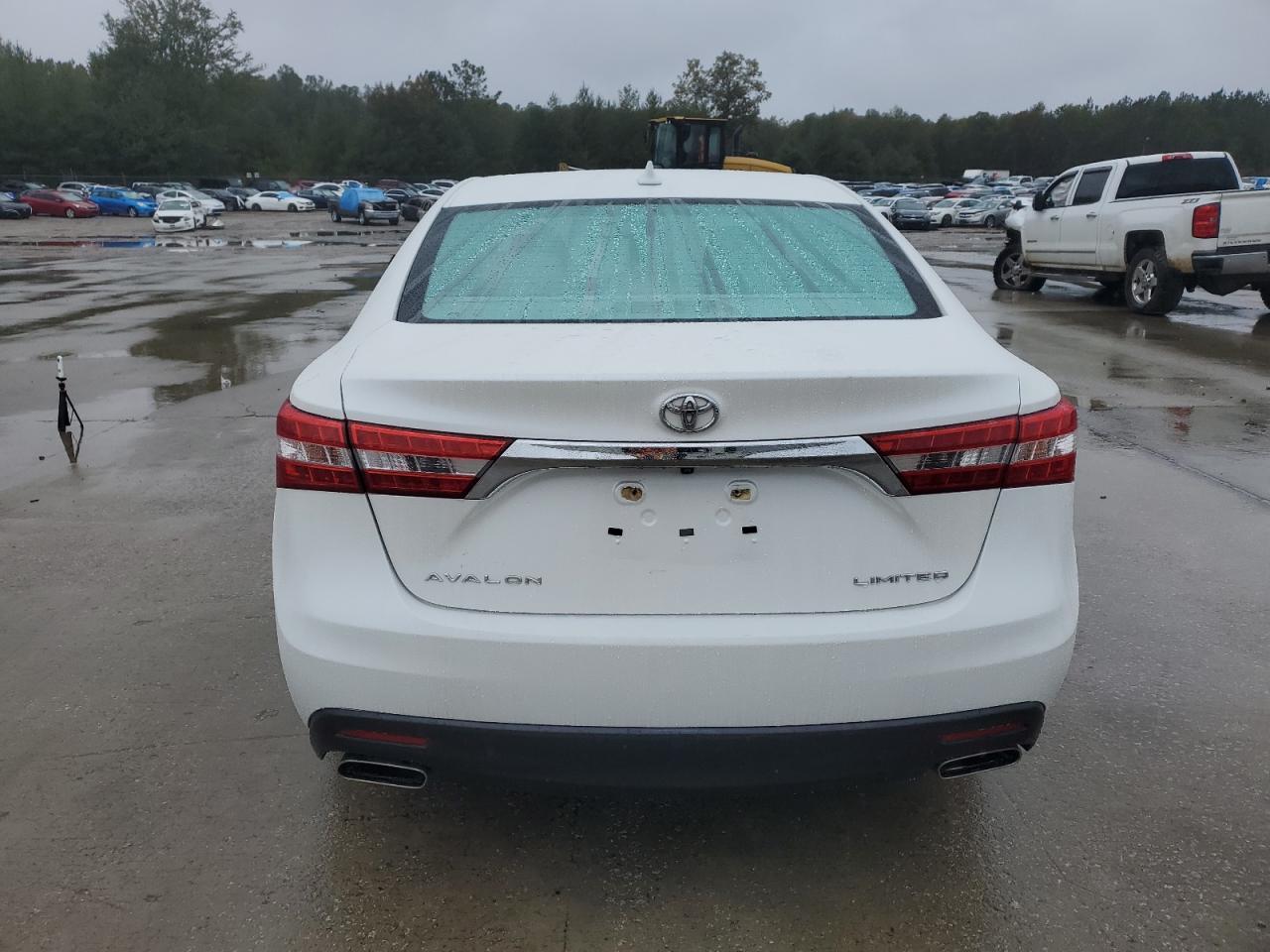 2014 TOYOTA Avalon