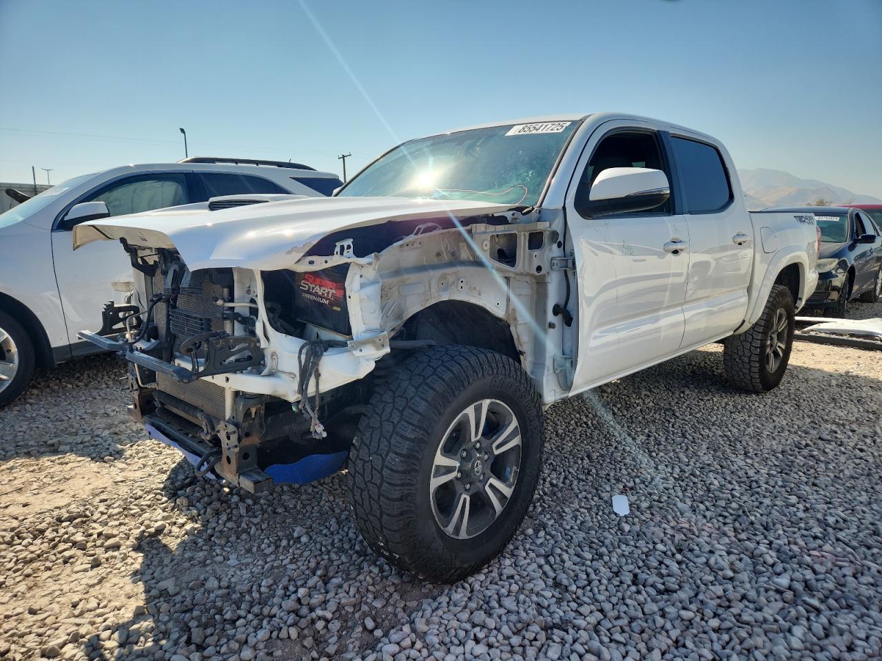 2017 TOYOTA TACOMA
