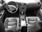 2004 VOLVO V40