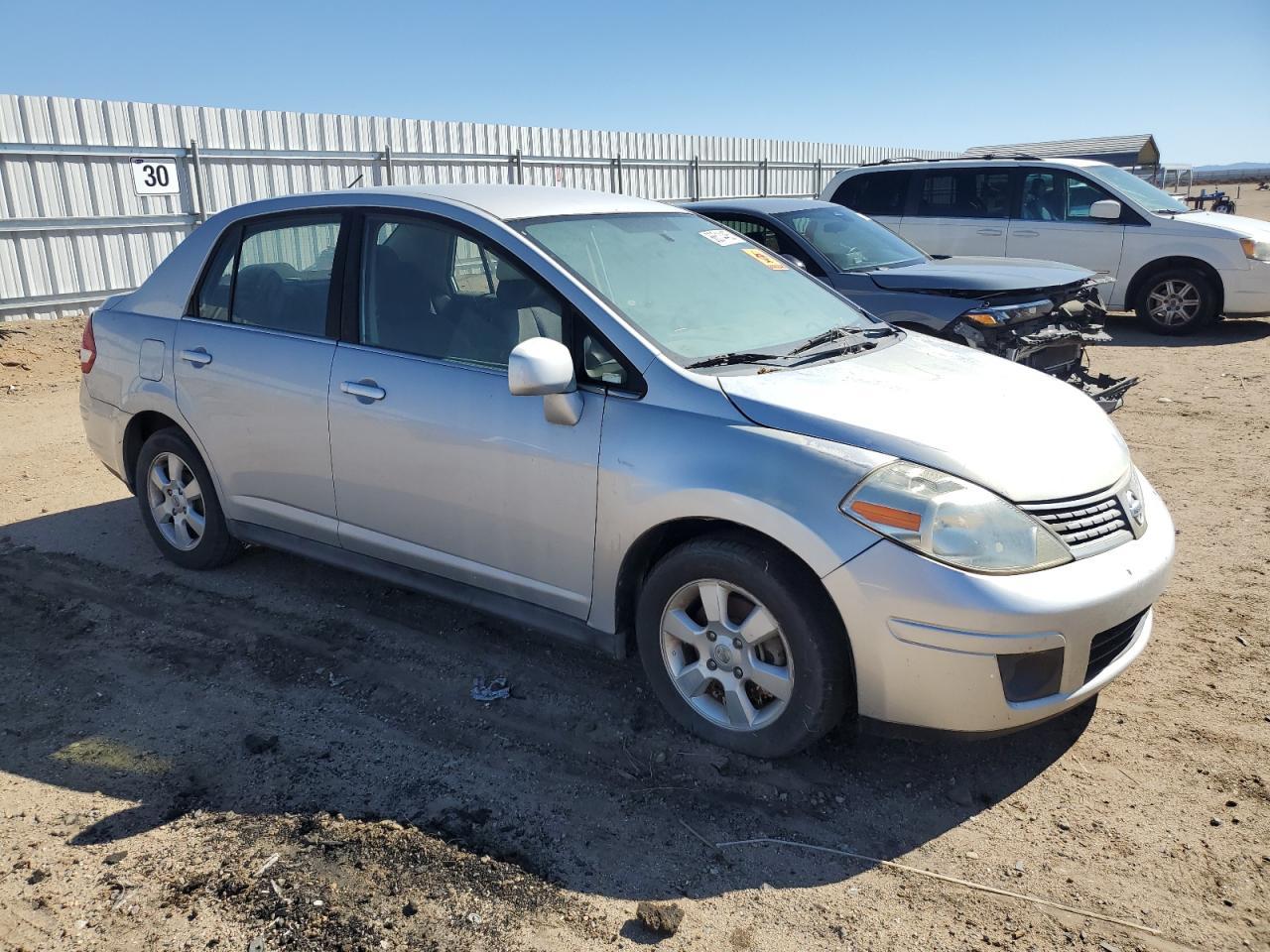 2007 NISSAN VERSA