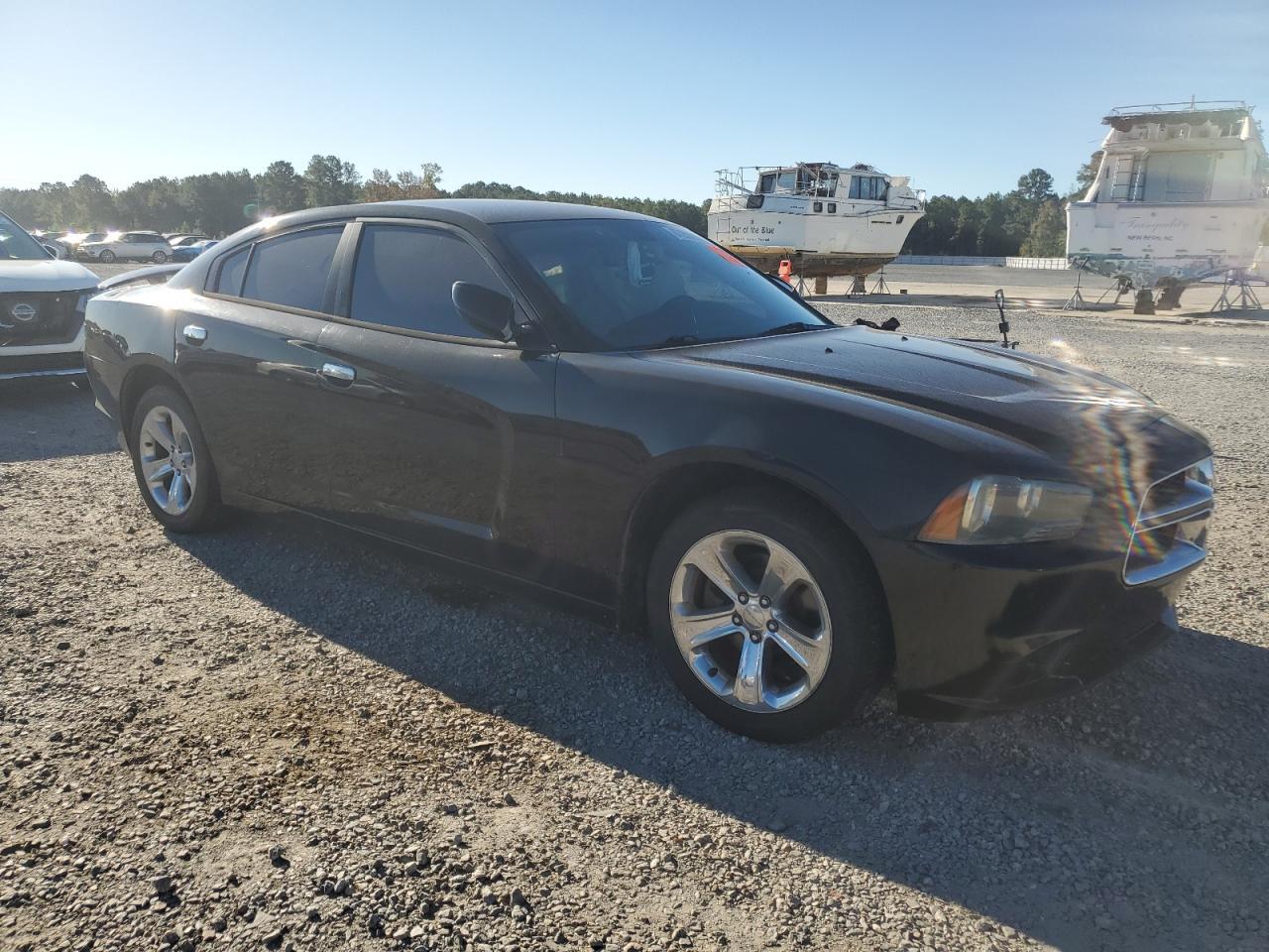 2011 DODGE CHARGER