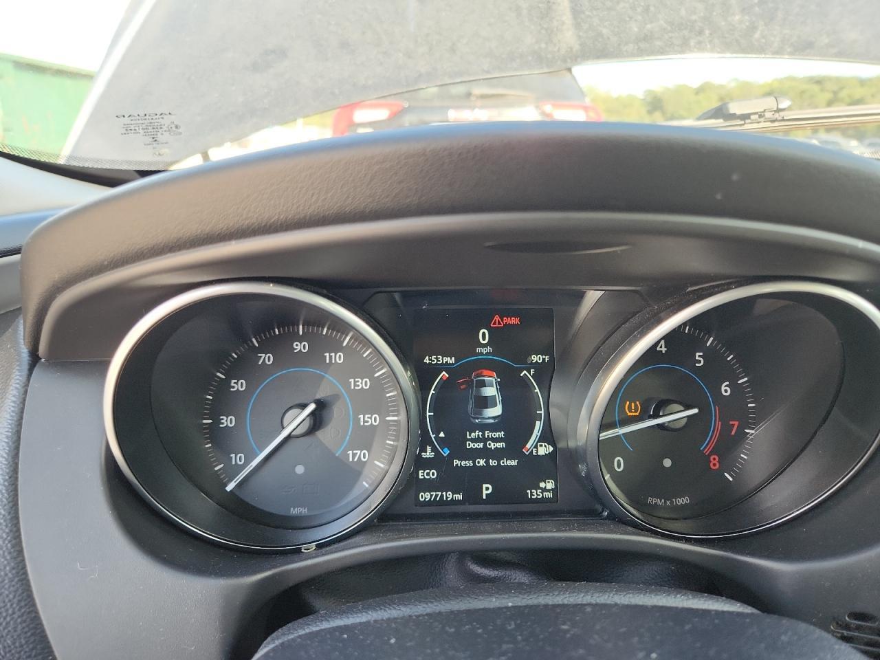 2017 JAGUAR XE